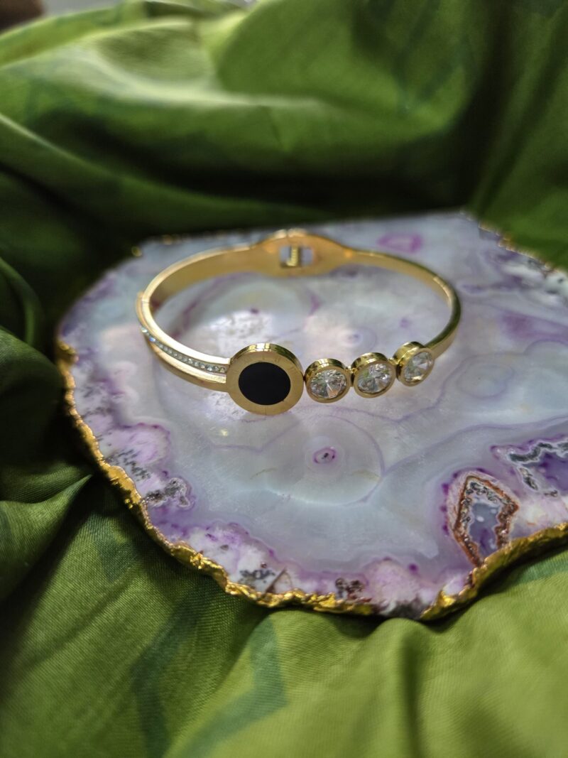 WhatsApp Image 2025-06-10 at 02.53.48 (1)