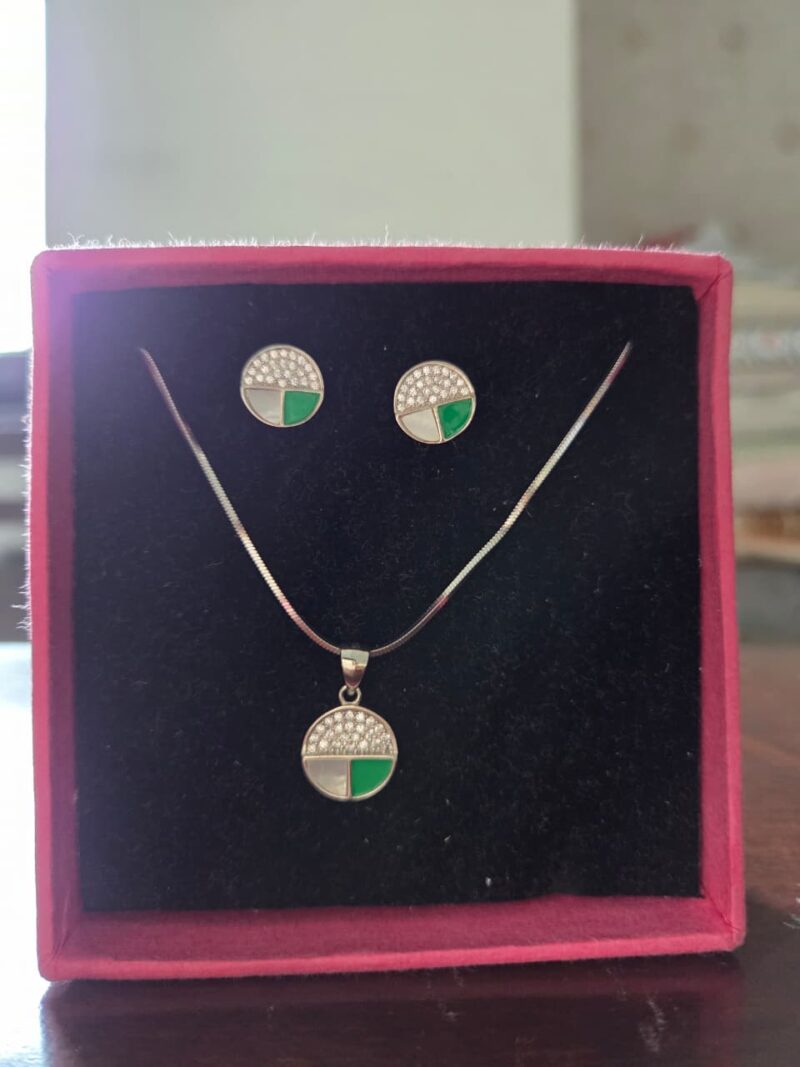 WhatsApp Image 2025-08-20 at 22.43.46 (1)