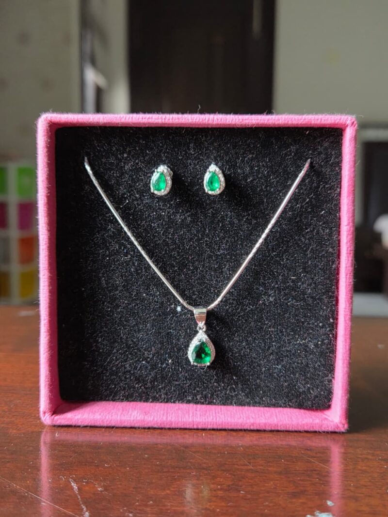 WhatsApp Image 2025-08-20 at 23.00.28 (1)