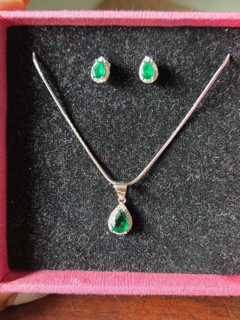 WhatsApp Image 2025-08-20 at 23.00.28