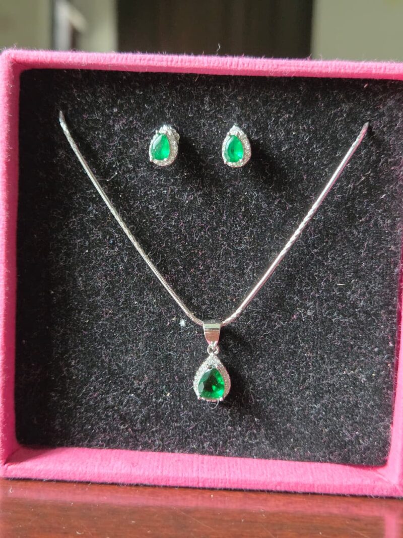 WhatsApp Image 2025-08-20 at 23.00.29